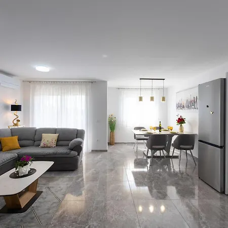 Sole Διαμέρισμα Kaštela